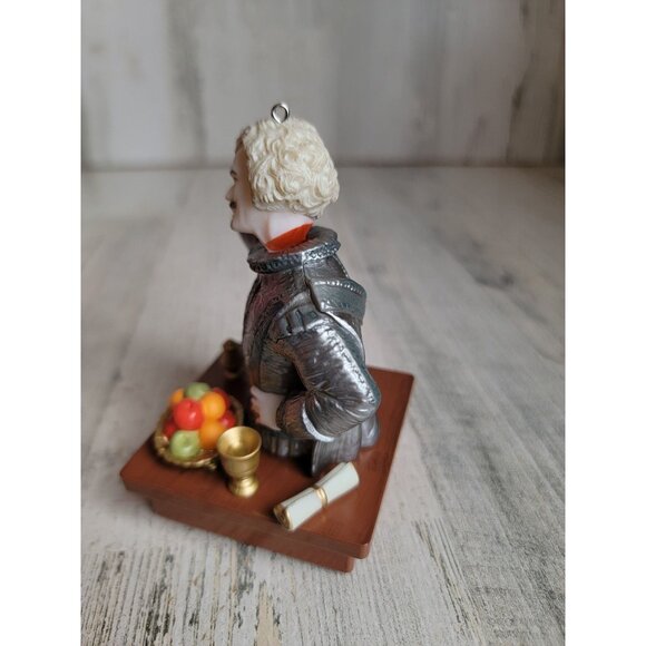 Hallmark Harry Potter nearly headless Nick ornament Xmas - Picture 4 of 7